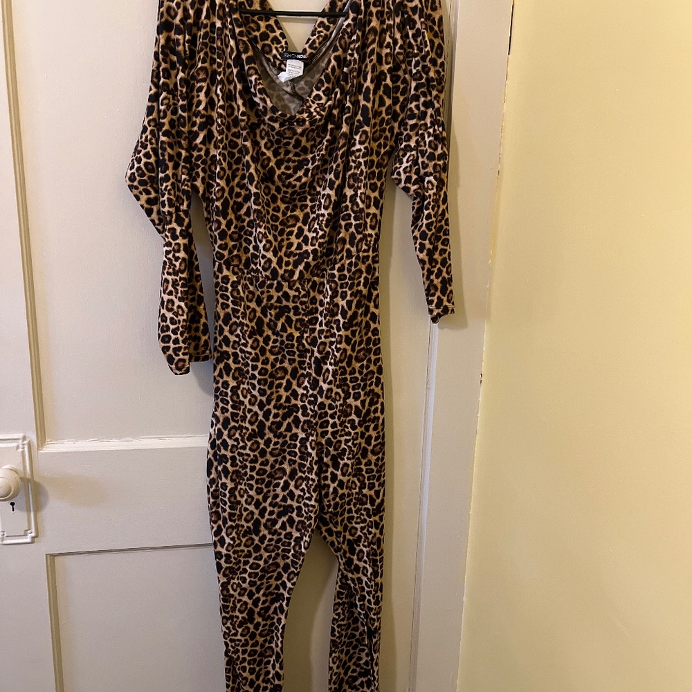 jumpsuit